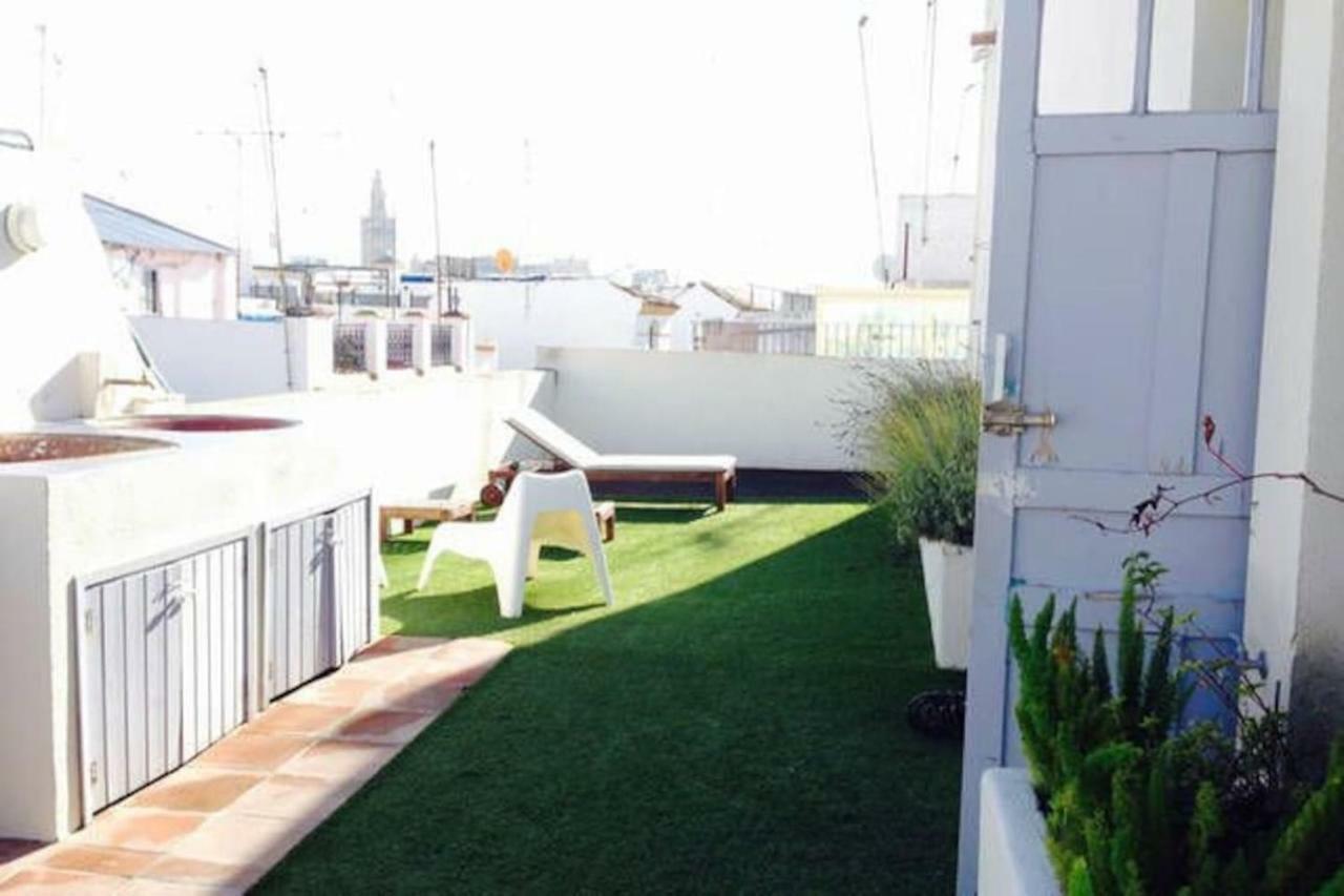 With Access To Rooftop Terrace Sevilla